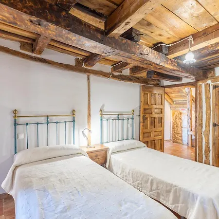 La Botica De Country house Maderuelo