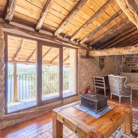 La Botica De * Maderuelo